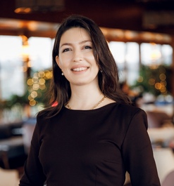 Аджиблаева Эльмаз 