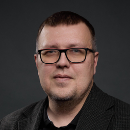 Владимир Ларионов 