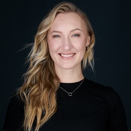 Анна Барсукова 