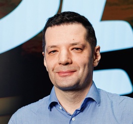Дмитрий Лазарев 