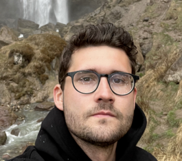 Артем Гетманский 