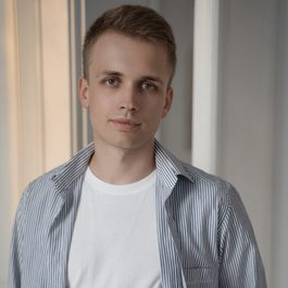 Максим Македошин 