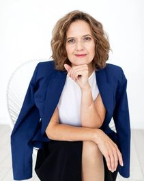 Елена Челокиди 