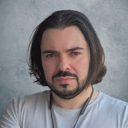 Арсений Батыров 
